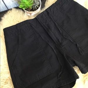 Vince black Cargo shorts size XS
